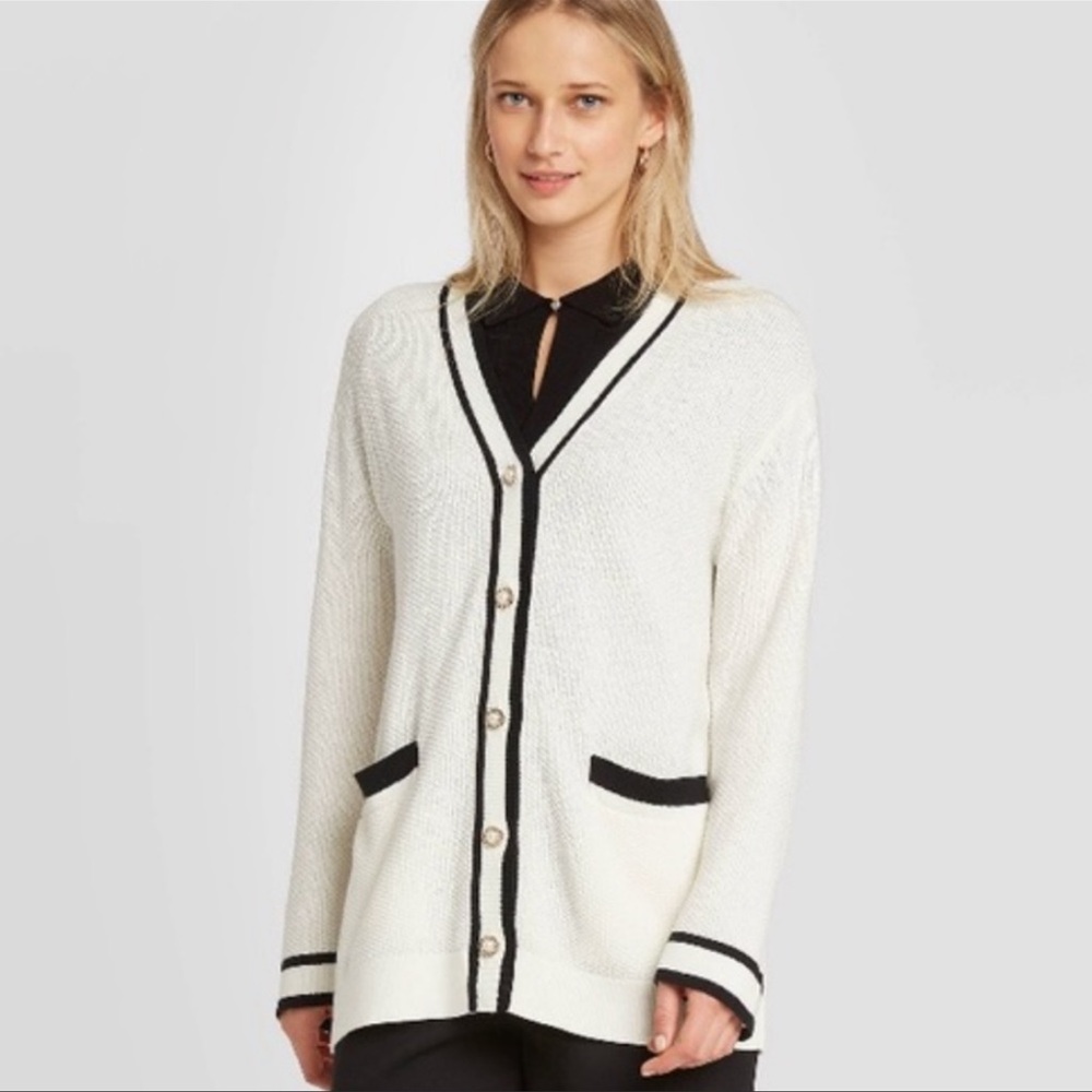 Who What Wear Pearl Button Cardigan